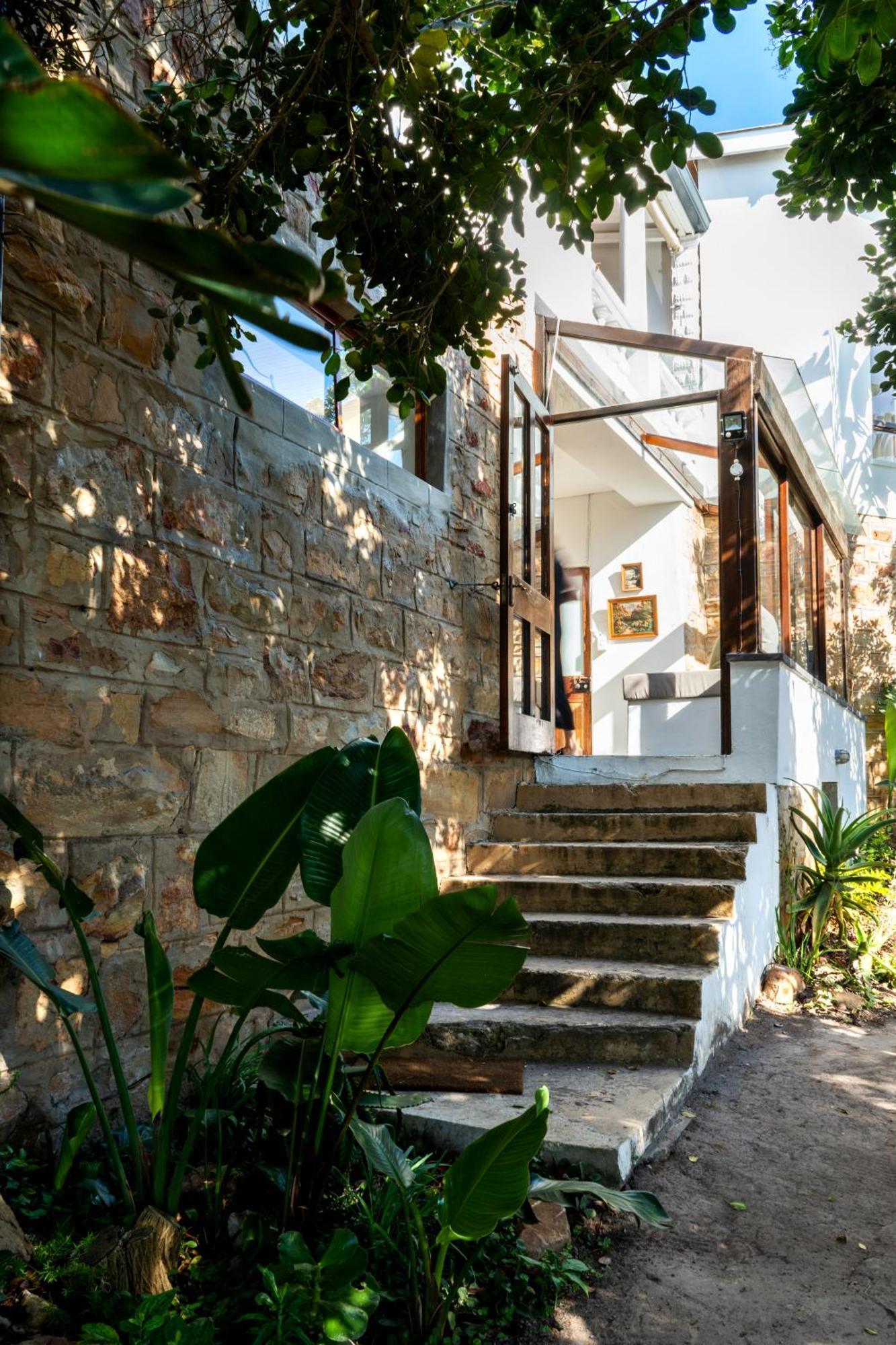 Die Ou Kliphuis Plettenberg Bay Exterior photo