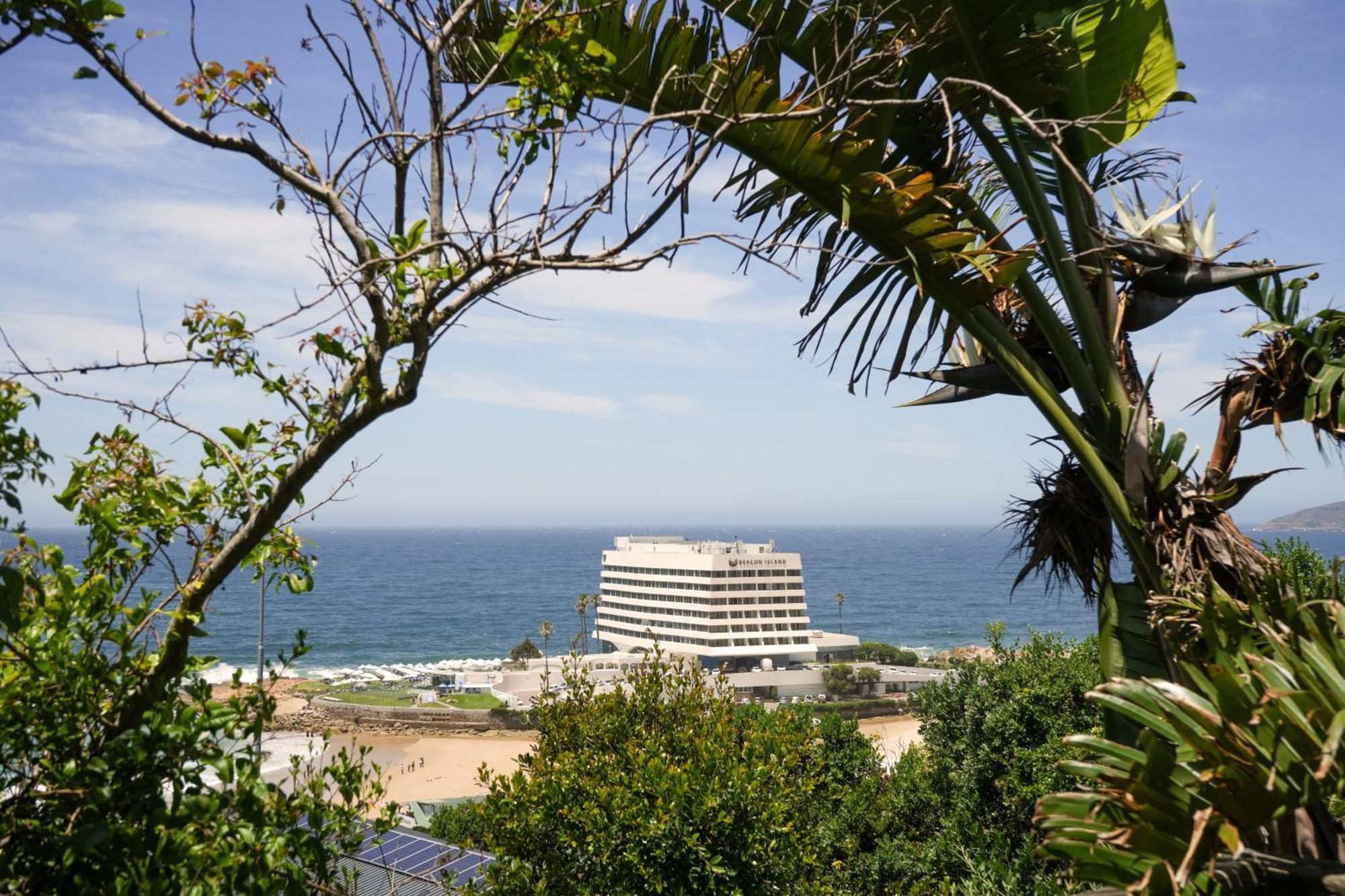 Die Ou Kliphuis Plettenberg Bay Exterior photo